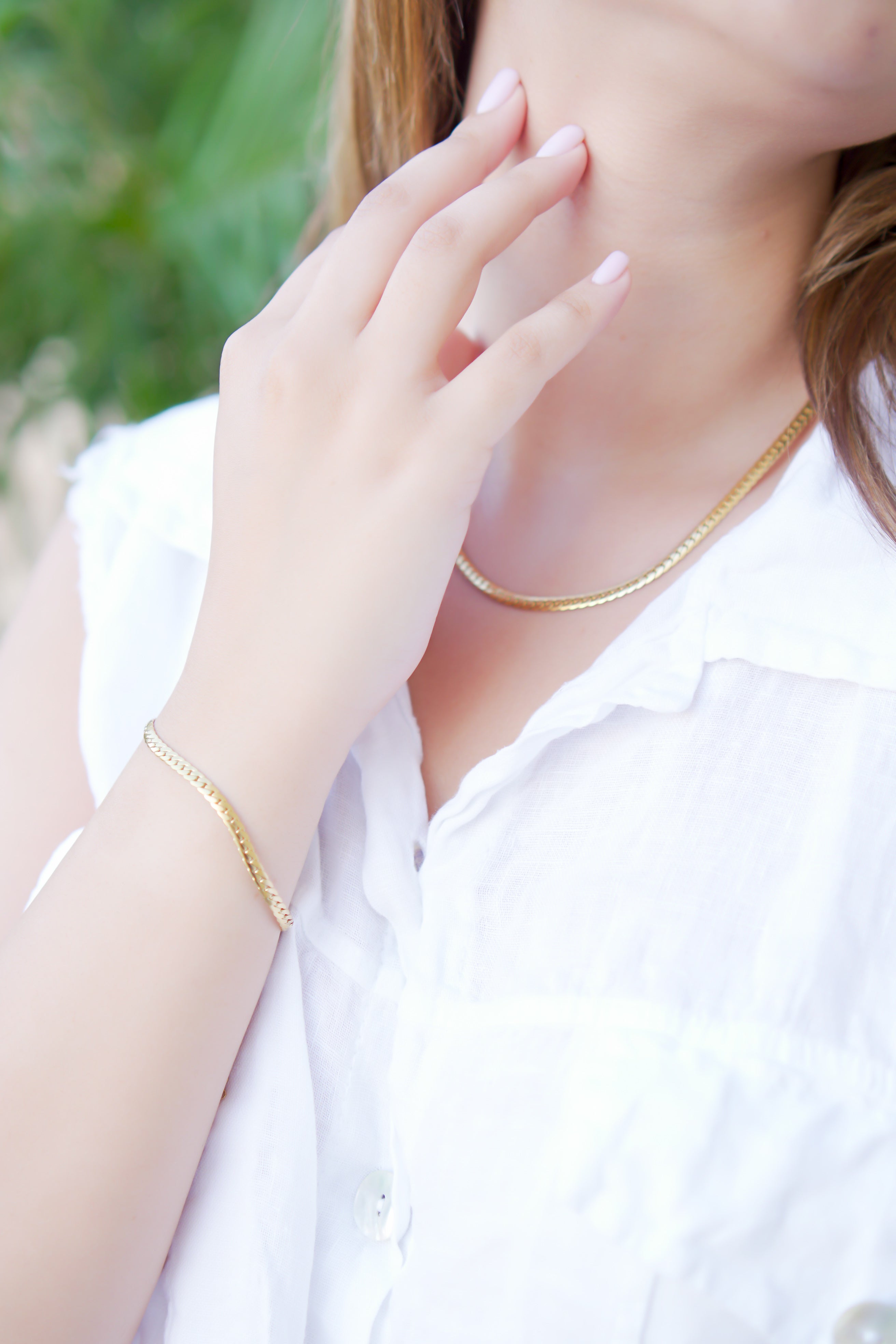 Aurora Sleek Gold